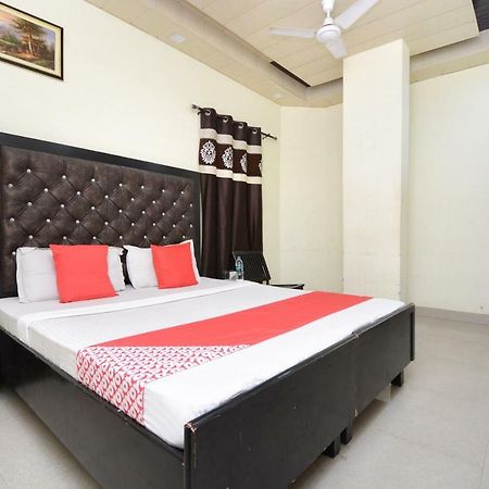 Oyo 29409 Hotel Best Sleep Inn Джаландхар Екстер'єр фото