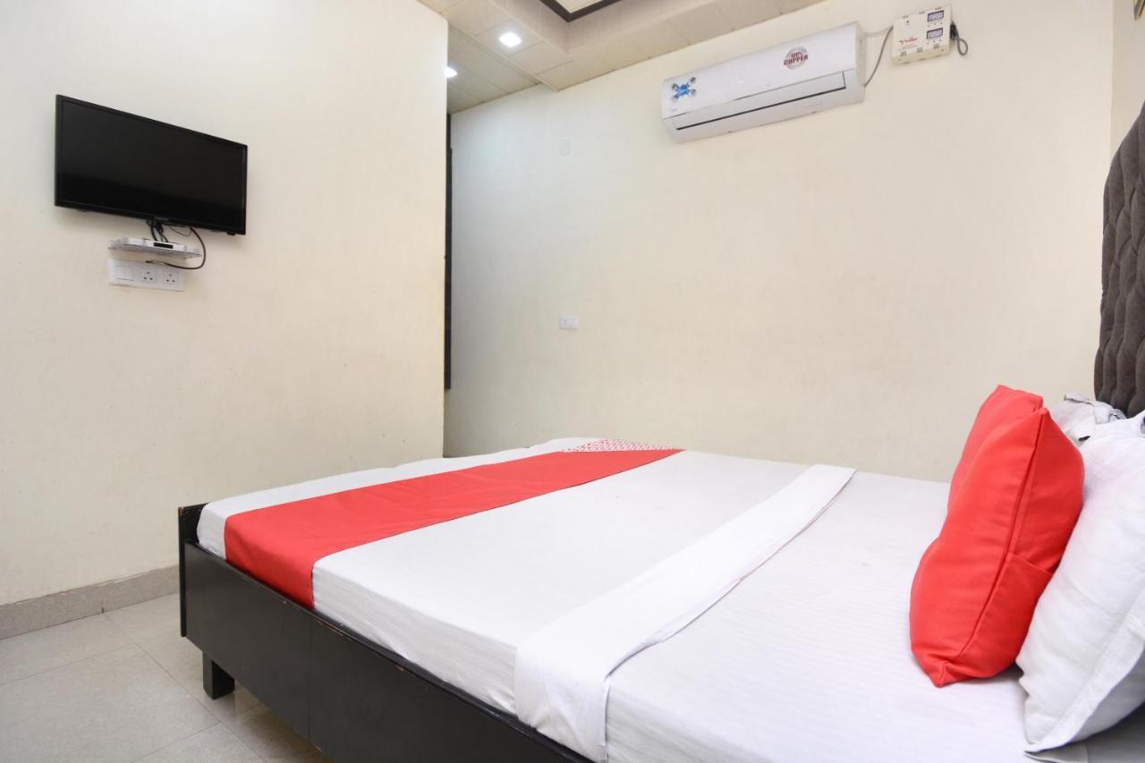 Oyo 29409 Hotel Best Sleep Inn Джаландхар Екстер'єр фото